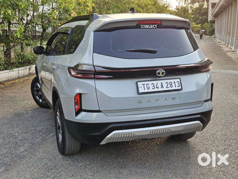 Tata Safari Pure Plus S, 2024, Diesel