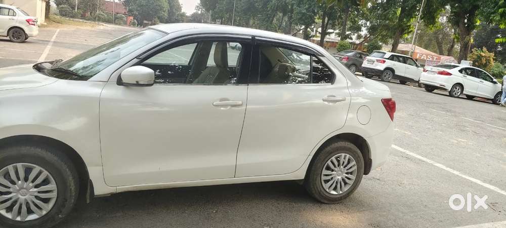 Maruti Suzuki Dzire Petrol 2023