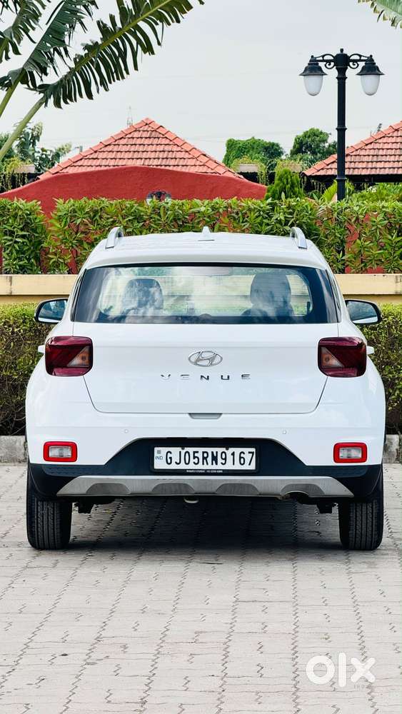 Hyundai Venue 1.2 S (o), 2021, Petrol