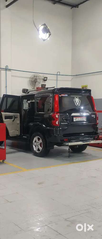 Mahindra Scorpio 2018 Diesel 110000 Km Driven