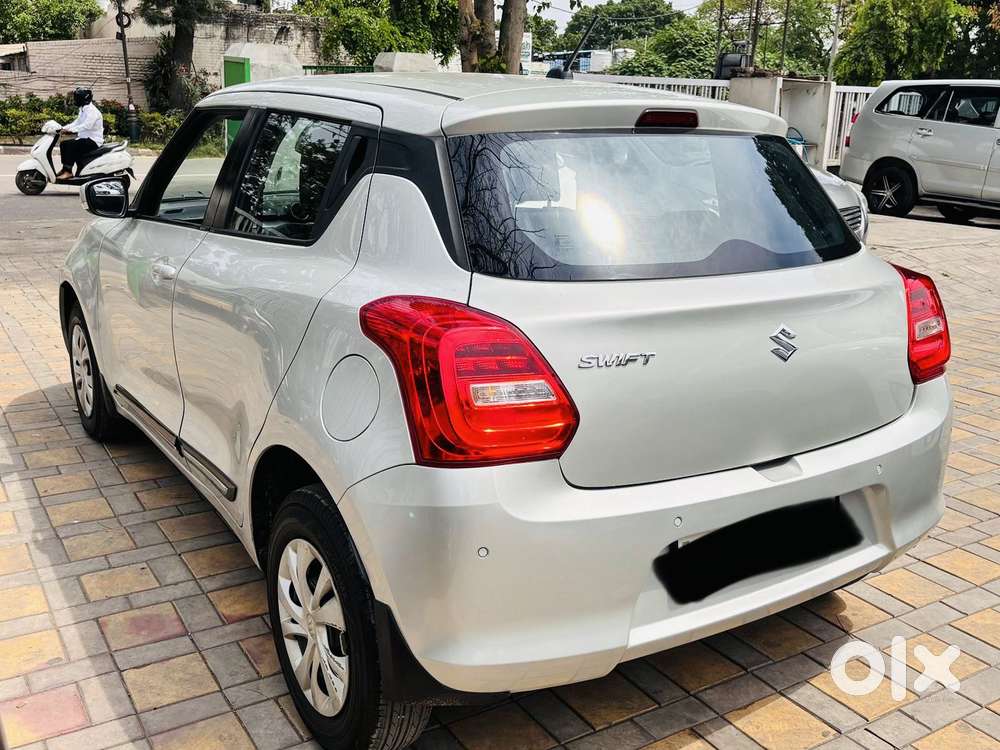 Maruti Suzuki Swift Vxi + Manual, 2019, Petrol