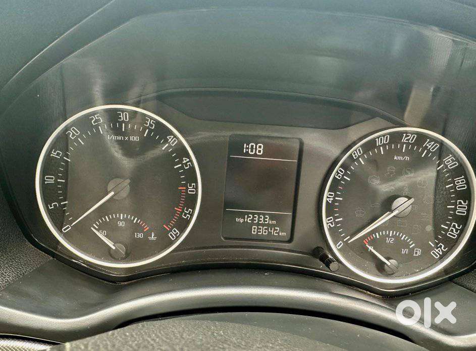 Skoda Laura Ambiente 2.0 Tdi Cr Manual, 2014, Diesel