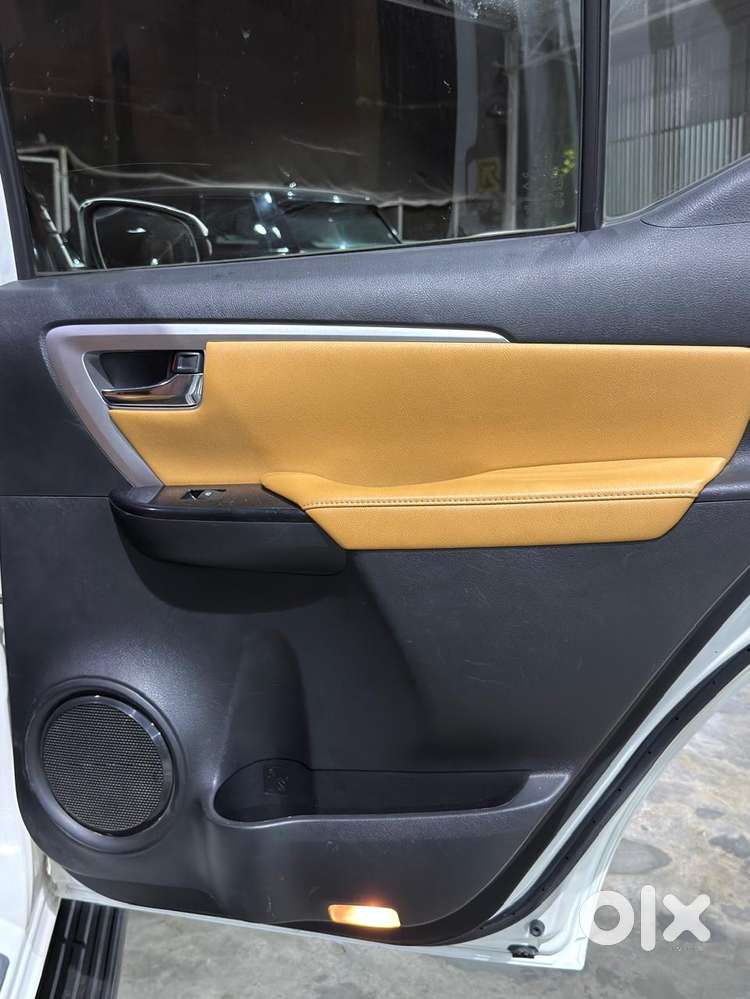 Toyota Fortuner 4x4 At 2.8 Diesel, 2022, Diesel