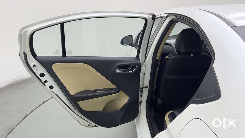 Honda City I-vtec V, 2017, Petrol