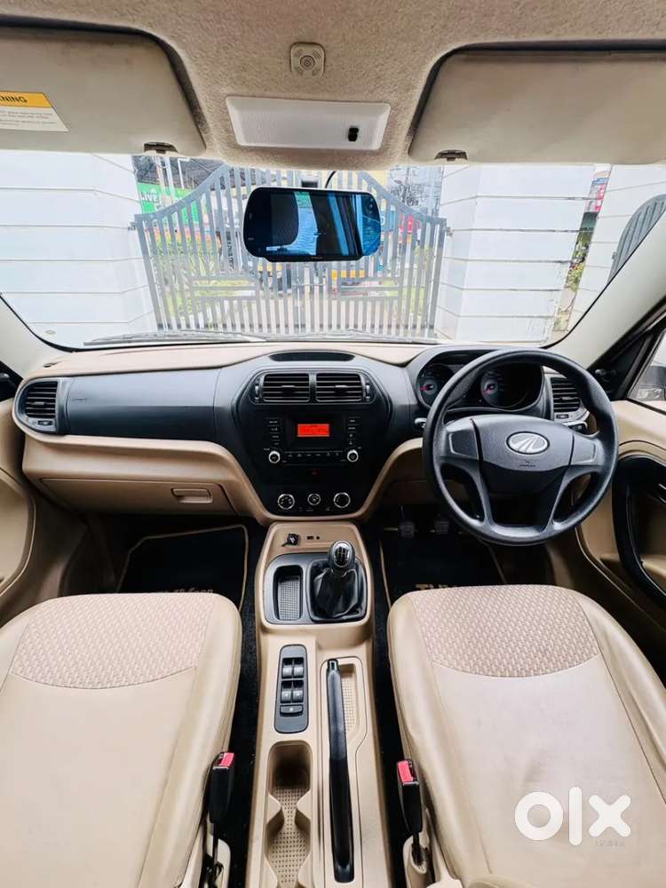 Mahindra Tuv 300 T6 Plus, 2016, Diesel