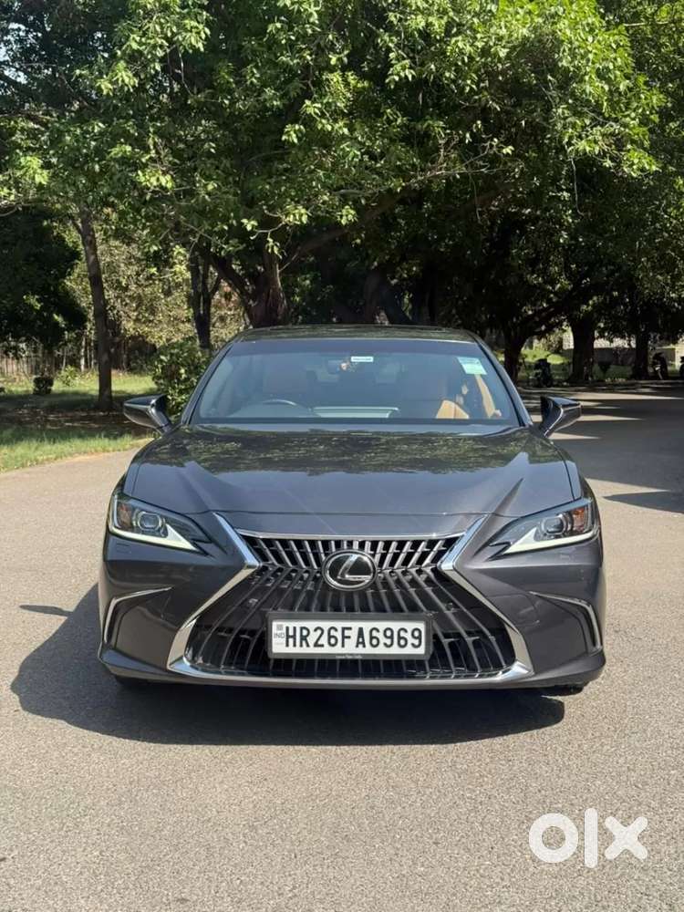 Lexus Es, 2023, Petrol
