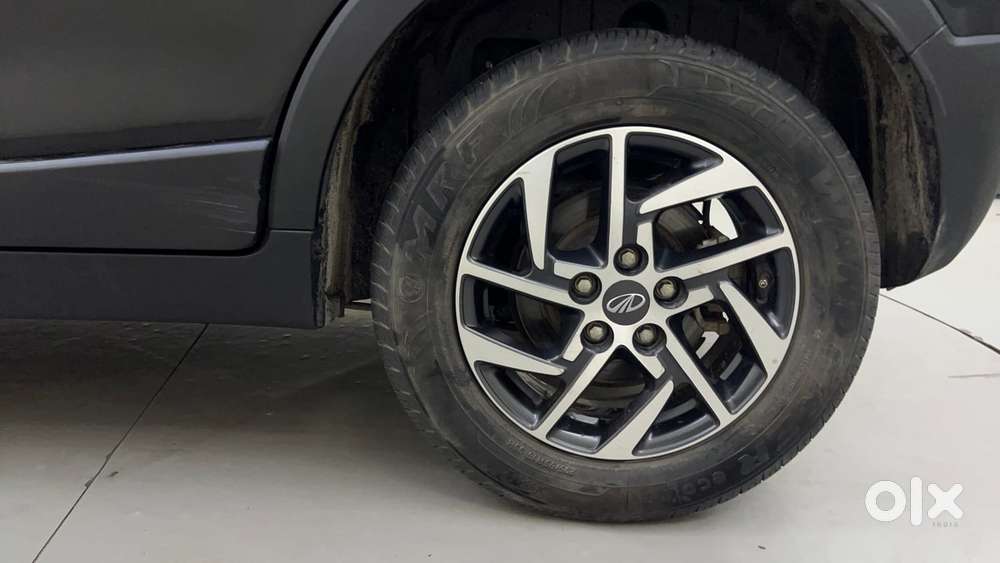Mahindra Xuv300 W8 Option, 2022, Petrol