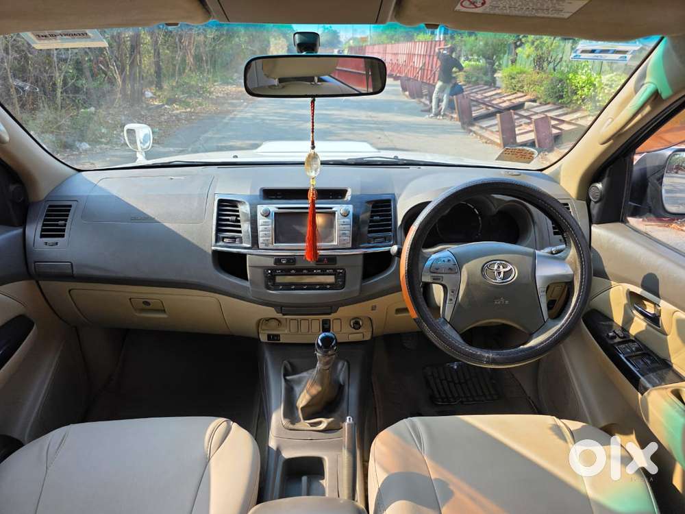 Toyota Fortuner 2011-2016 4x2 Manual, 2013, Diesel