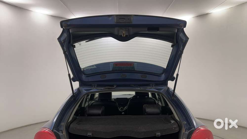 Maruti Suzuki Baleno 1.2 Zeta, 2017, Petrol