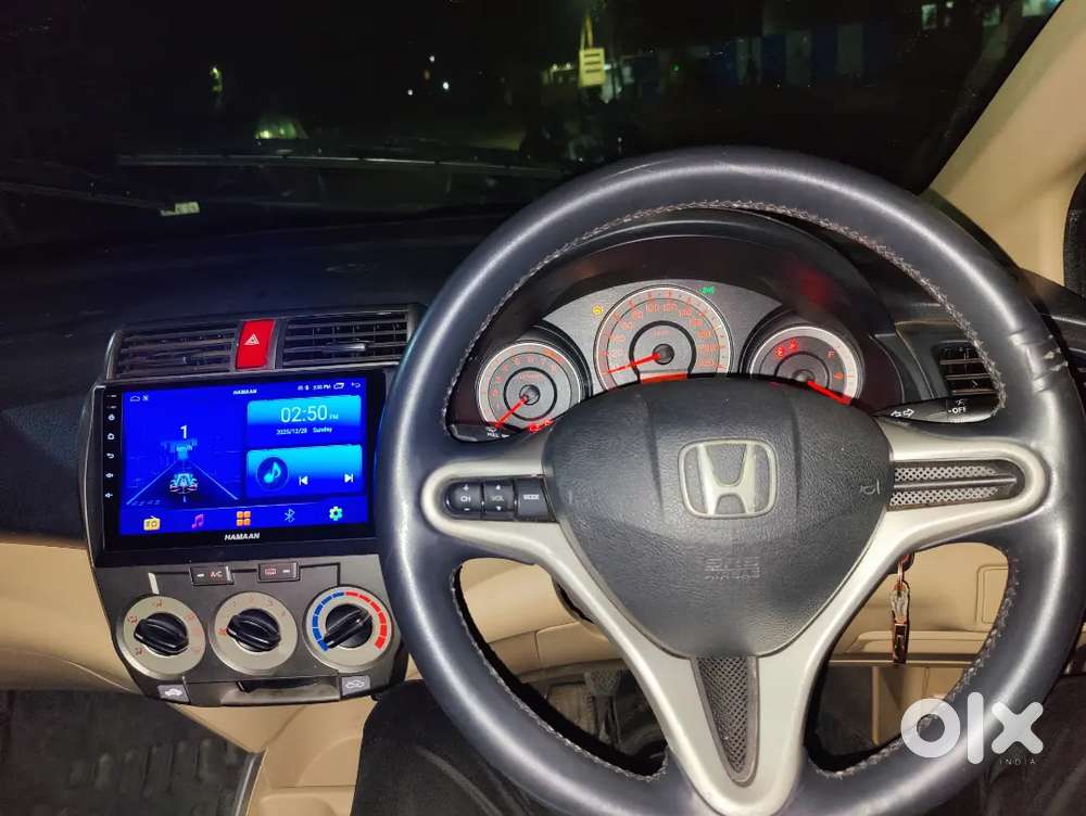 Honda City 
I-v Tec