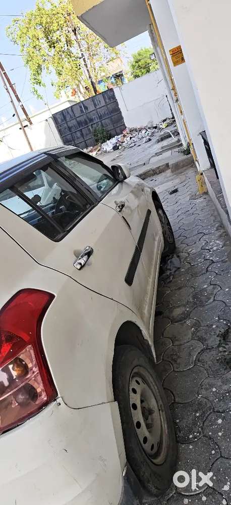 Maruti Suzuki Swift 15 Cng & Hybrids 130000 Km Driven