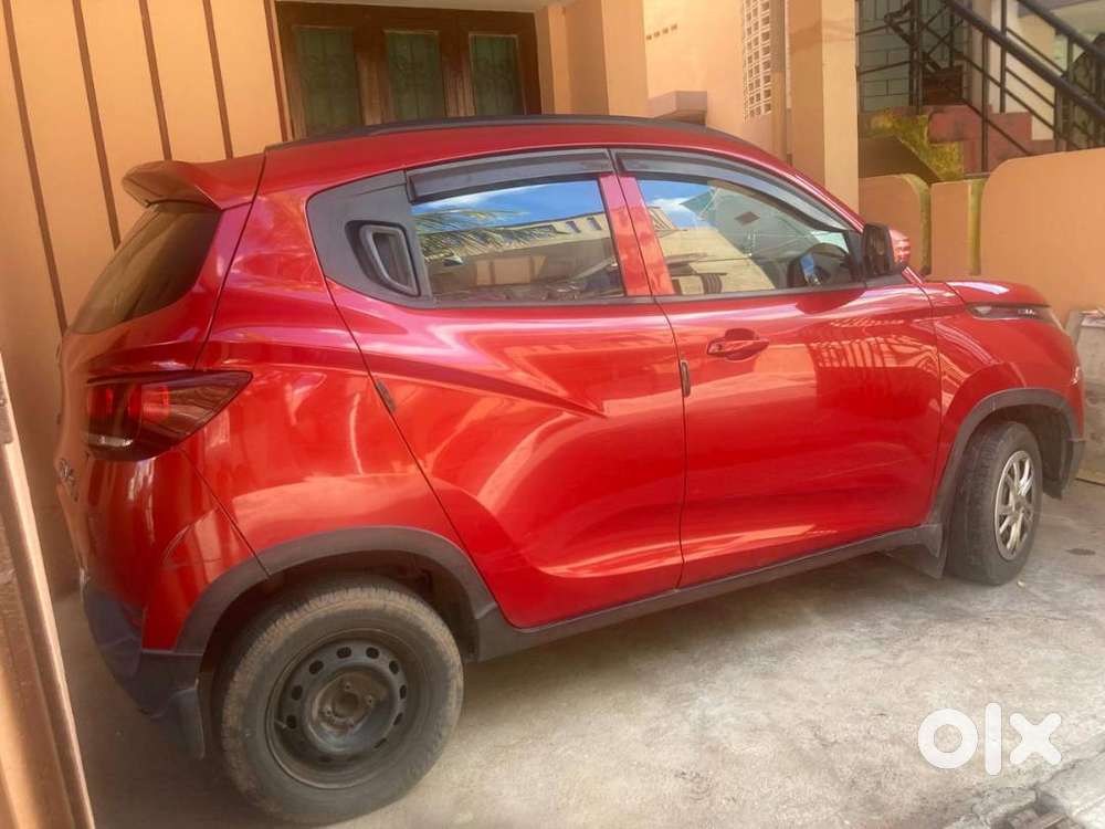 Mahindra Kuv 100 4+ G80 6s 2017 Petrol Good Condition