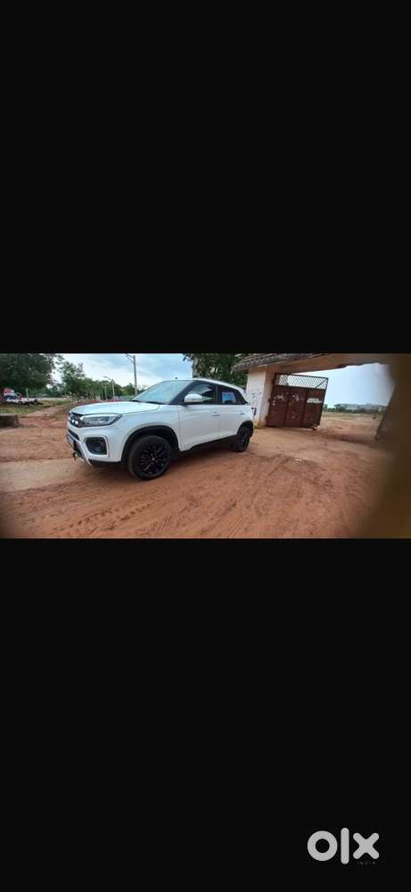 Maruti Suzuki Brezza 2021 Petrol 49500 Km Driven
