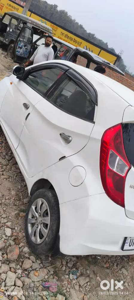 Hyundai Eon 2013 Lpg 140000 Km Driven Best Condition