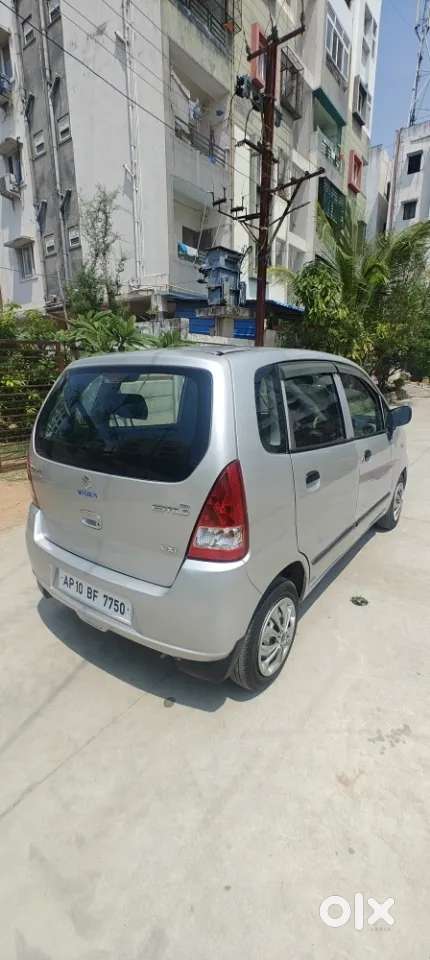 Maruti Suzuki Zen Estilo Lxi Bs Iv, 2013, Petrol