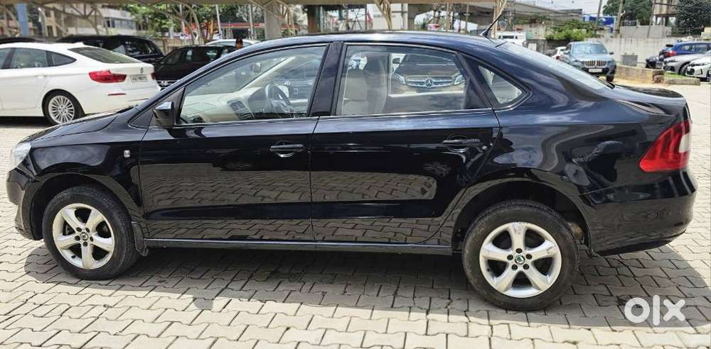 Skoda Rapid 1.5 Tdi Elegance Plus Mt Black Package, 2013, Diesel