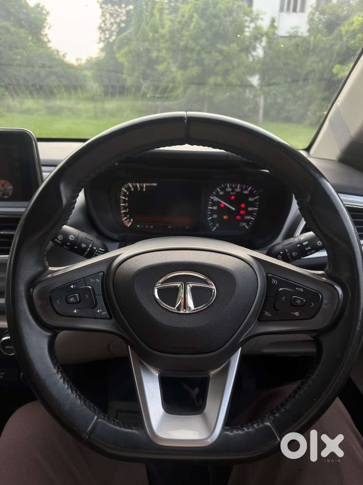 Tata Altroz 1.2 Xza Petrol Dct, 2023, Petrol