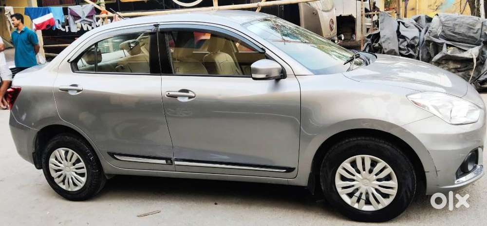 Maruti Suzuki Dzire 1.2 Vxi, 2022, Petrol
