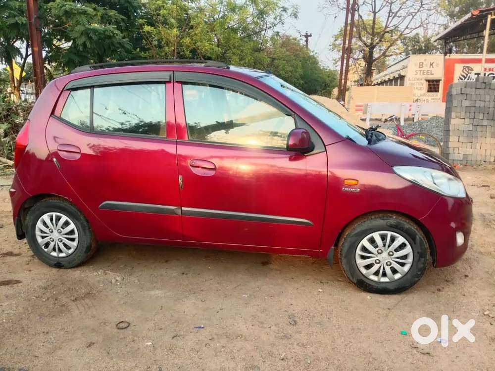 Hyundai I10 2015 Petrol 29500 Km Driven