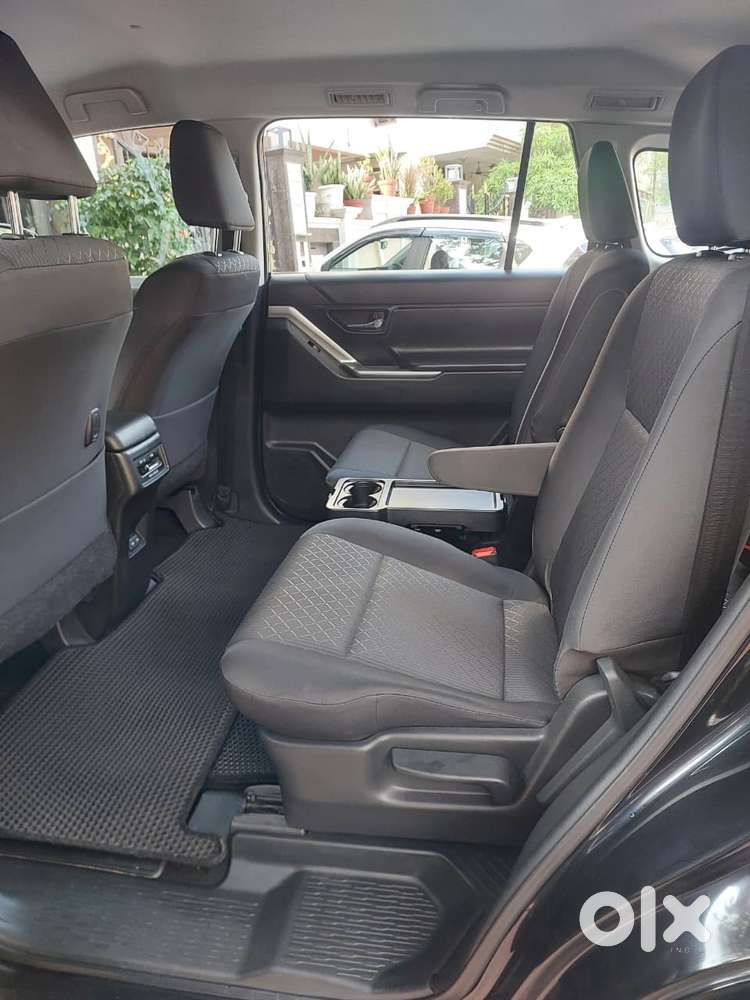 Toyota Innova Hycross 2.0 Gx 7 Str, 2024, Petrol