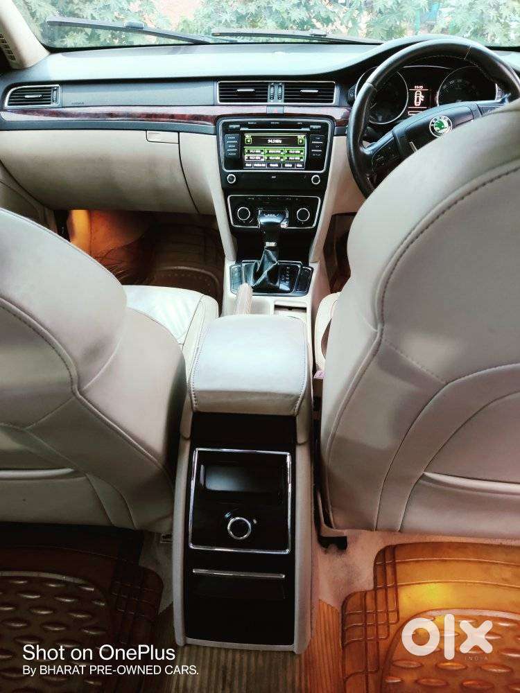 Skoda Superb Elegance 1.8 Tsi At, 2011, Petrol