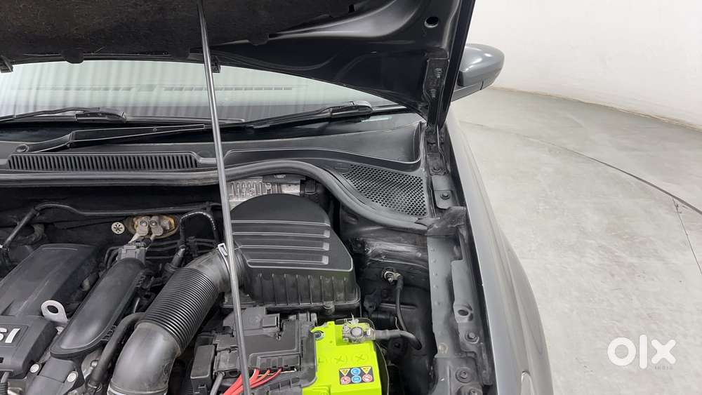 Volkswagen Vento 2013-2015 1.2 Tsi Highline At, 2016, Petrol