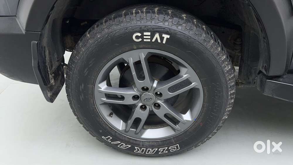 Mahindra Thar 2.2 Lx Convertible Diesel At 4 Str, 2022, Diesel