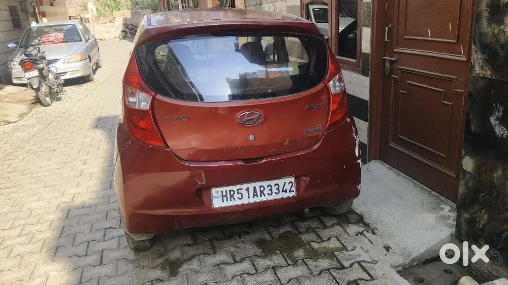 Hyundai Eon Magna + 2012 With Manual Transmission