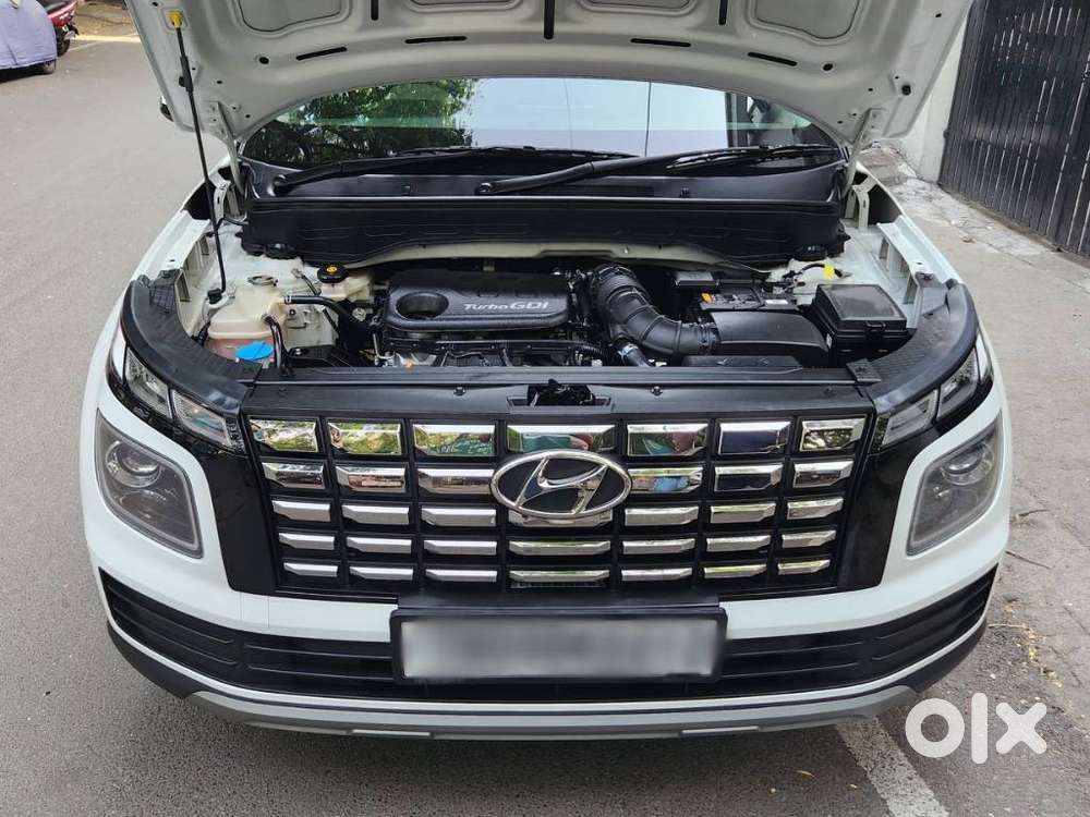 Hyundai Venue 1.0 S (o) Turbo Dct, 2025, Petrol