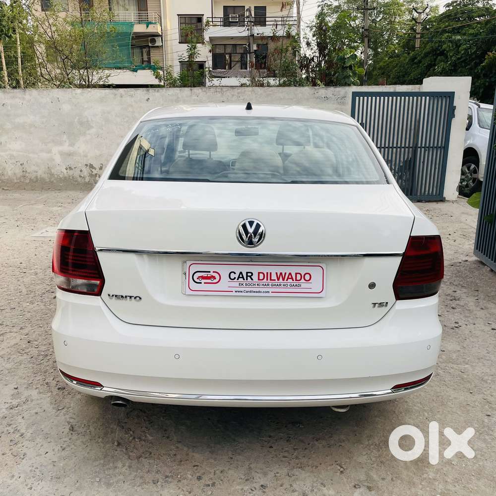 Volkswagen Vento 1.2 Tsi Highline Plus At, 2016, Petrol
