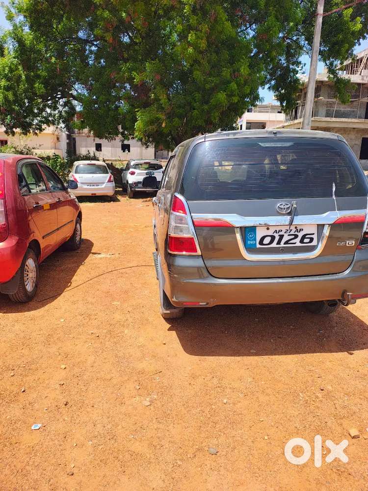 Toyota Innova 2012 Diesel Year Car