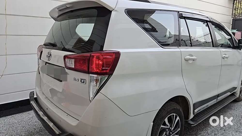 Toyota Innova Crysta 2022 Diesel Well Maintained