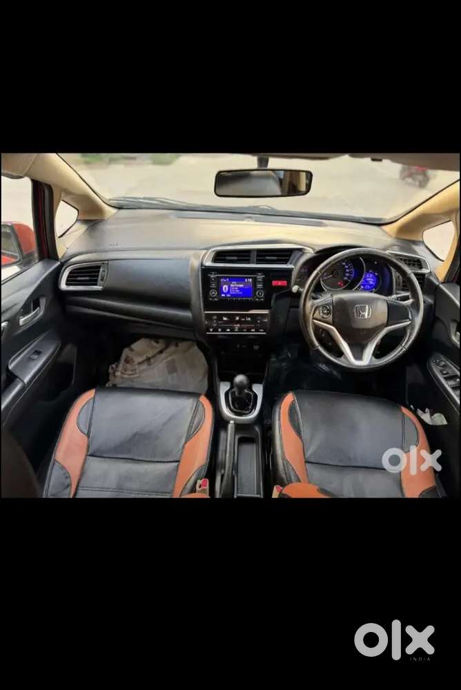 Honda Jazz 2015 Diesel 120000 Km Driven