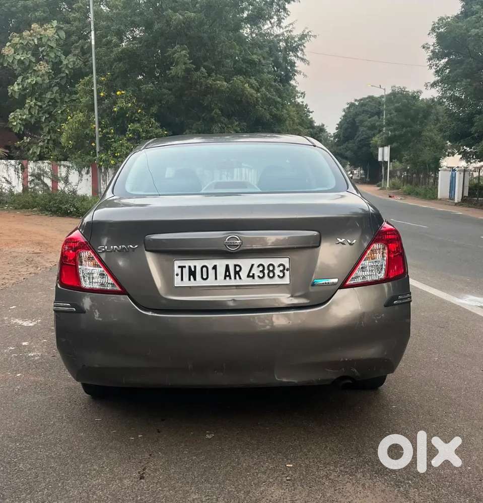 Nissan Sunny Diesel 2012