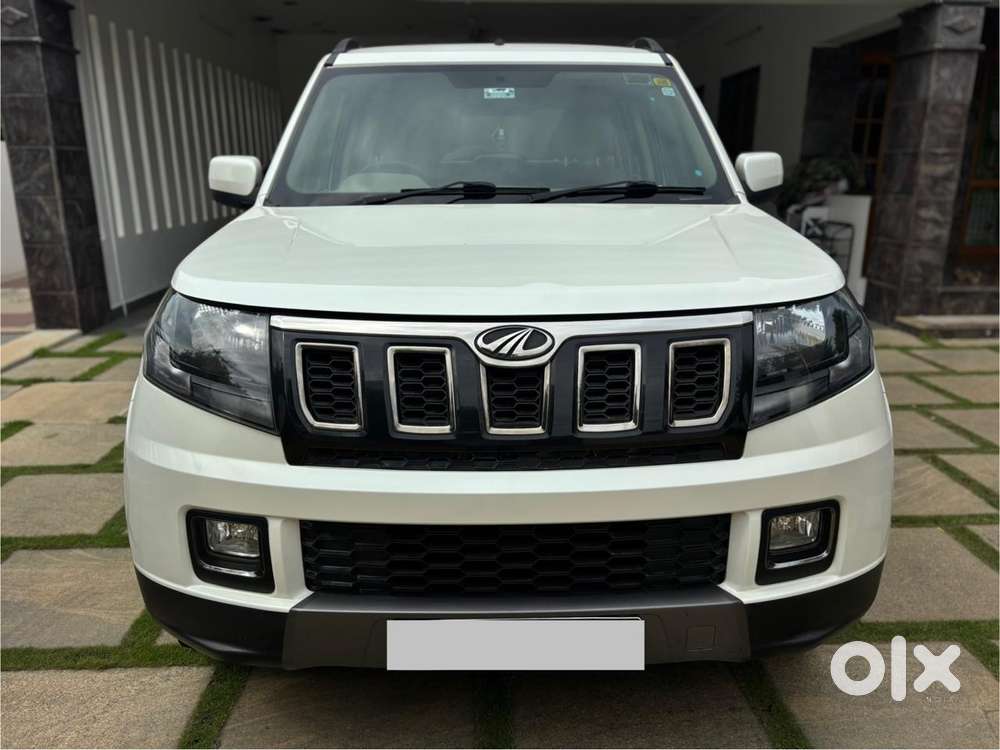 Mahindra Tuv 300 T10, 2019, Diesel