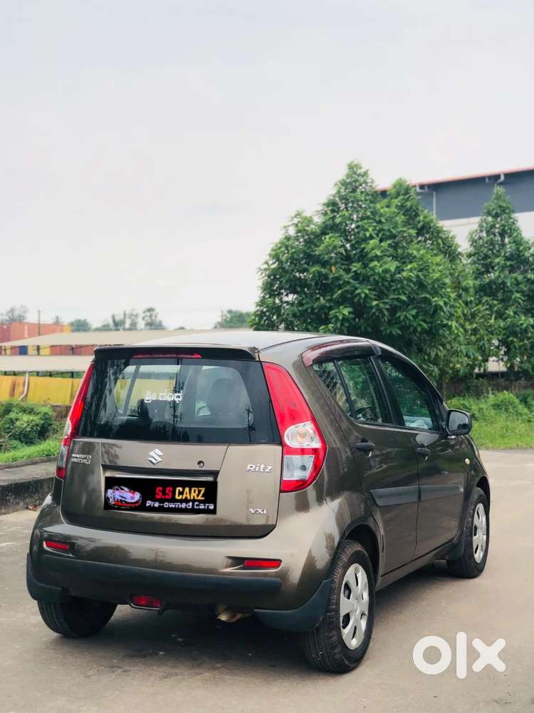 Maruti Suzuki Ritz Vxi, 2012, Petrol
