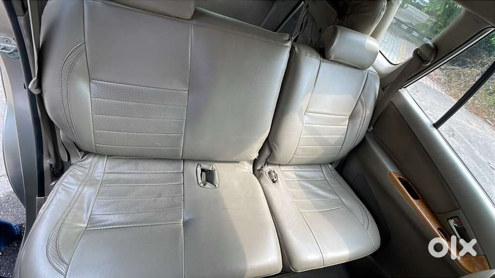 Toyota Innova Diesel 2010