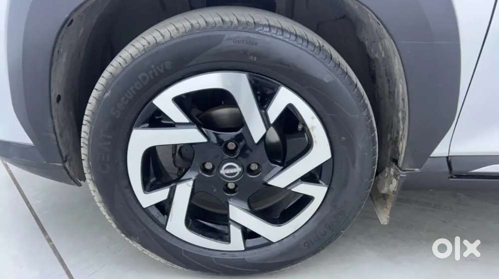 Nissan Magnite 2021 Petrol Well Maintained Top Model With 360 Camera.