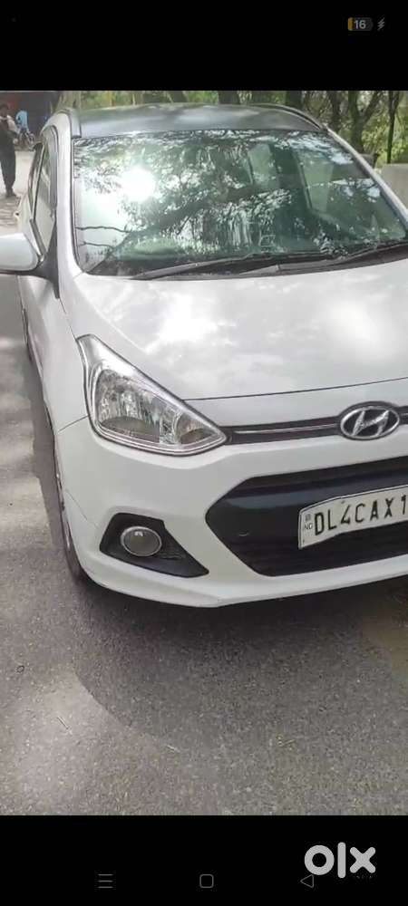 Good Condition Zero Dept Insurance Single Hand Car 2.50 Price