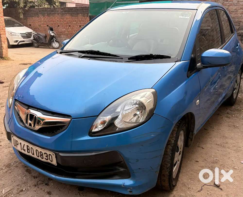 Honda Brio 2012 Petrol Well Maintained