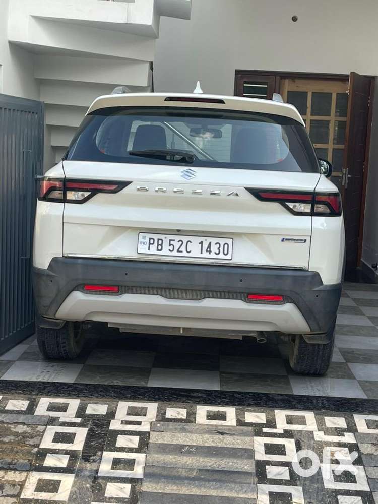 Maruti Suzuki Brezza 2023 Petrol 23810 Km Driven