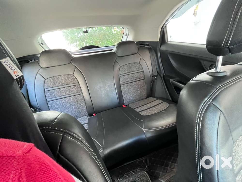 Tata Nexon Xm Petrol 2020