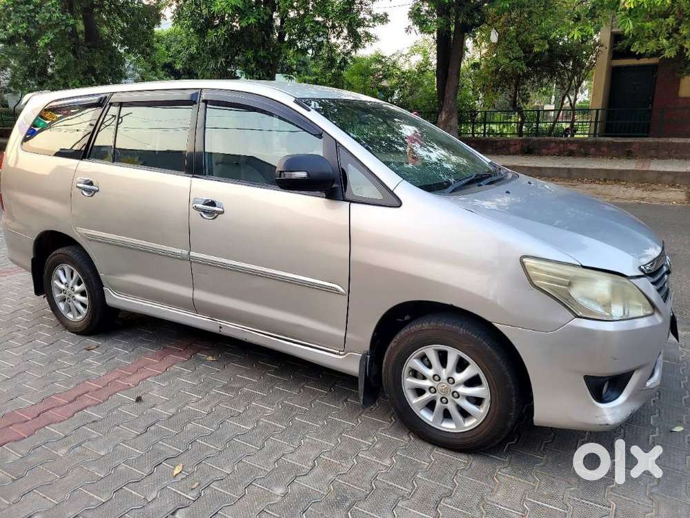 Toyota Innova 2.5 Vx 8 Str, 2012, Diesel