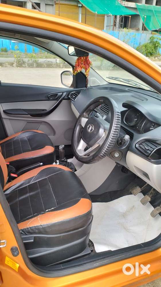 Tata Tiago 1.2 Revotron Xt (o), 2017, Petrol