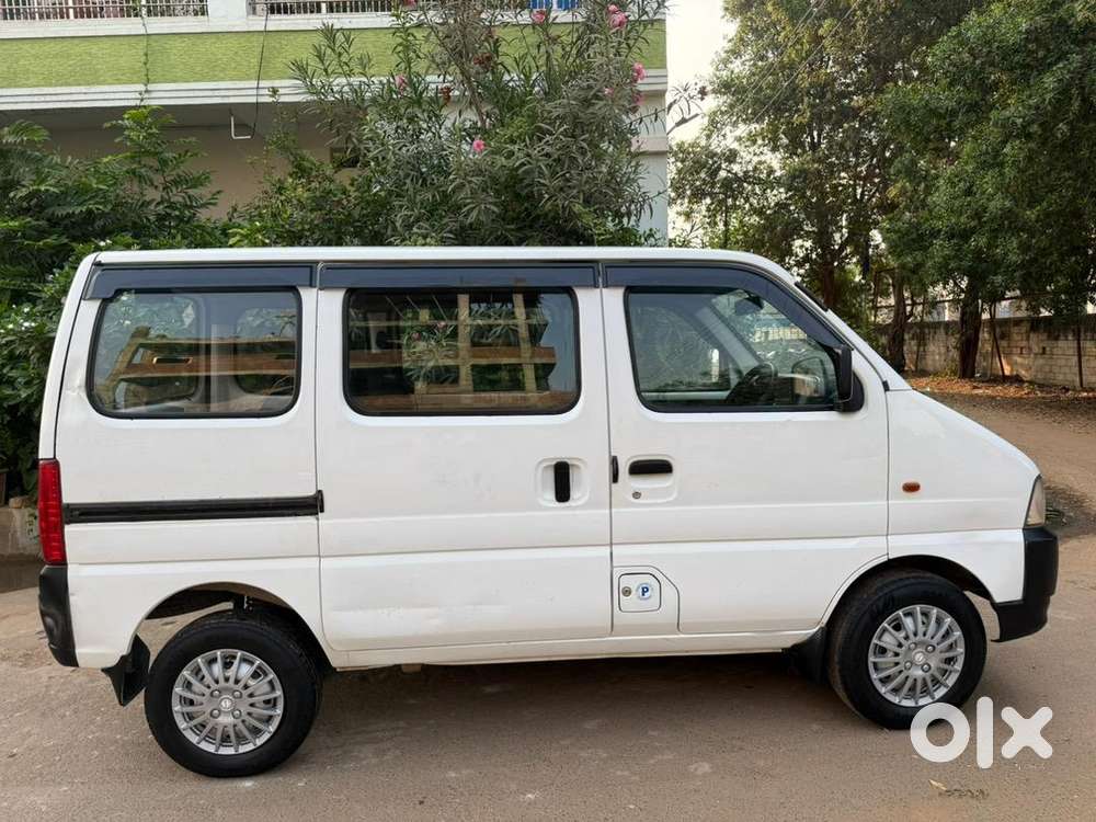 Maruti Suzuki Eeco 2021 Cng & Hybrids Good Condition