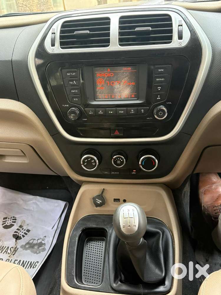 Mahindra Tuv 300 Mhawk100 T8, 2016, Diesel