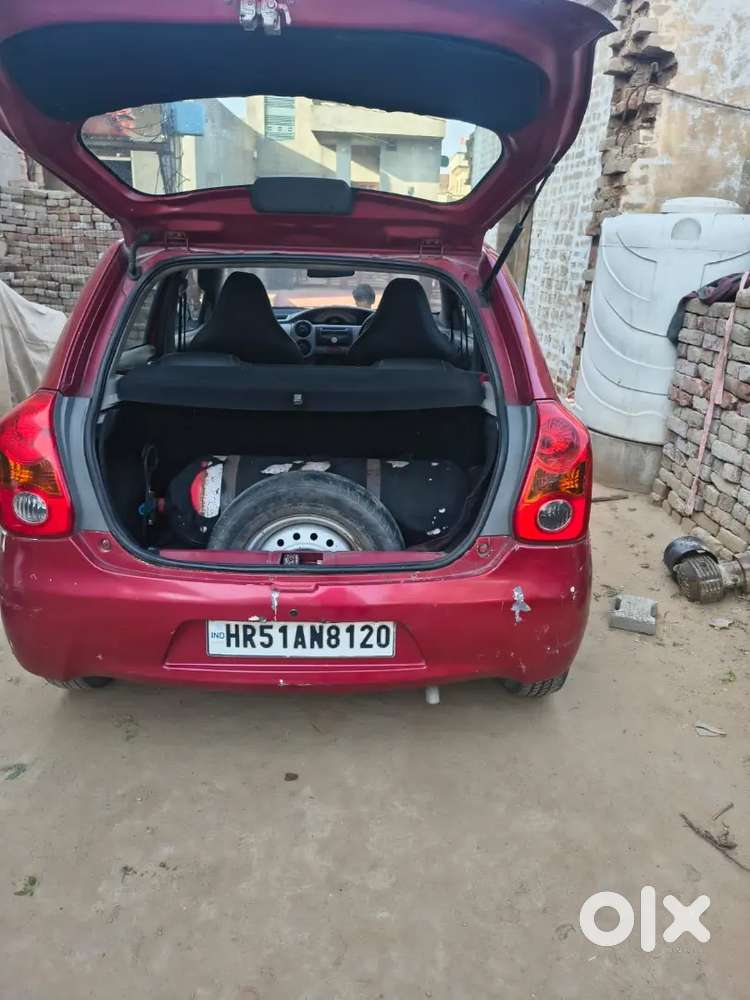 Toyota Etios Liva 2011