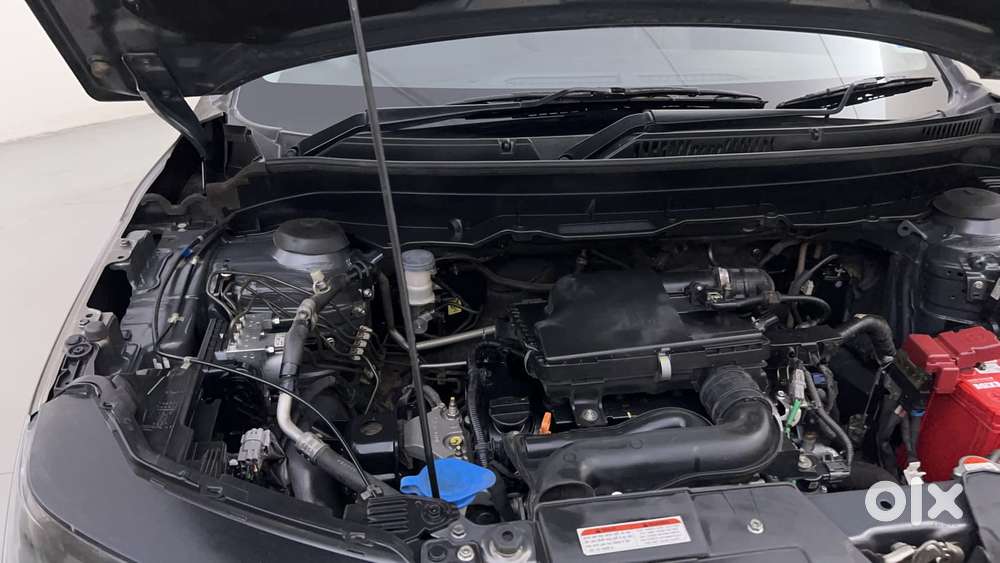 Maruti Suzuki Brezza Vxi At, 2023, Petrol