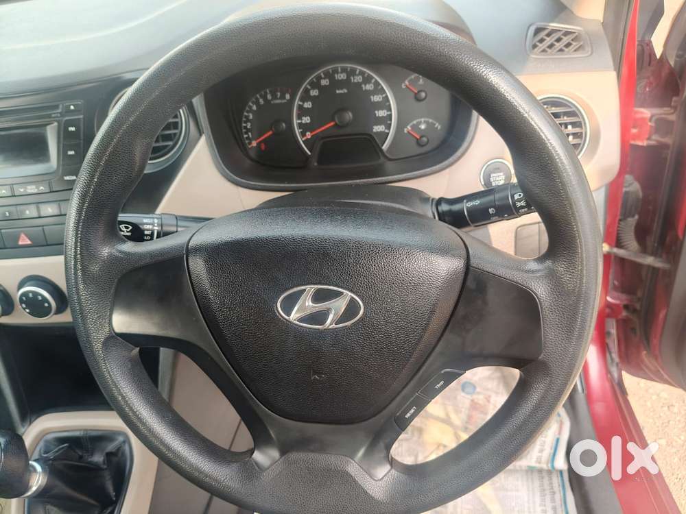 Hyundai Grand I10 2013-2016 Sportz, 2015, Petrol
