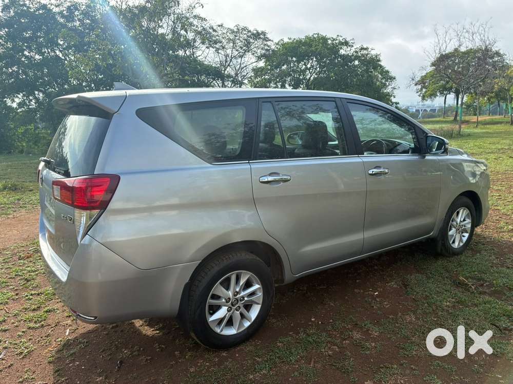 Toyota Innova Crysta 2016 Diesel Manual